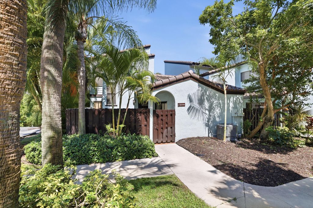 22316 Pineapple Walk Drive, Boca Raton, FL 33433