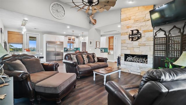 2199 Fm 2915, Lovelady, TX 75851