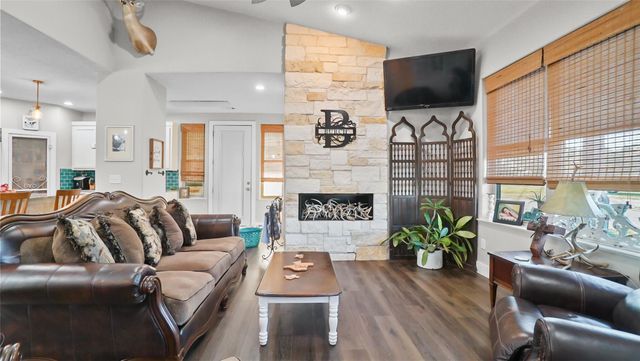 2199 Fm 2915, Lovelady, TX 75851