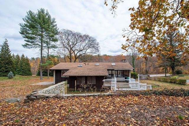 826 Osgood St, North Andover, MA 01845