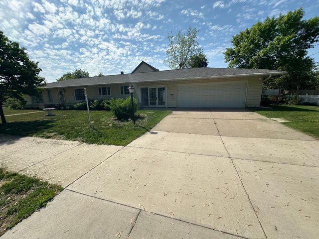 324 Juniper Street, Brainerd, MN 56401