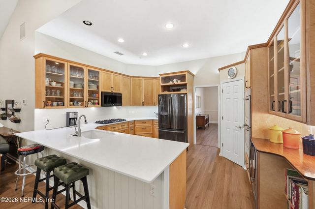 8619 PEBBLE CREEK Lane, Jacksonville, FL 32256