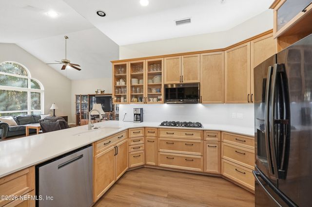 8619 PEBBLE CREEK Lane, Jacksonville, FL 32256