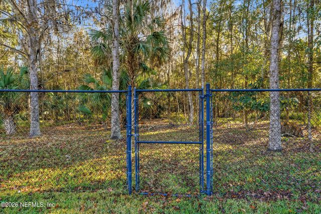 8619 PEBBLE CREEK Lane, Jacksonville, FL 32256