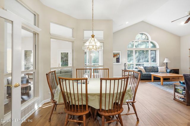 8619 PEBBLE CREEK Lane, Jacksonville, FL 32256