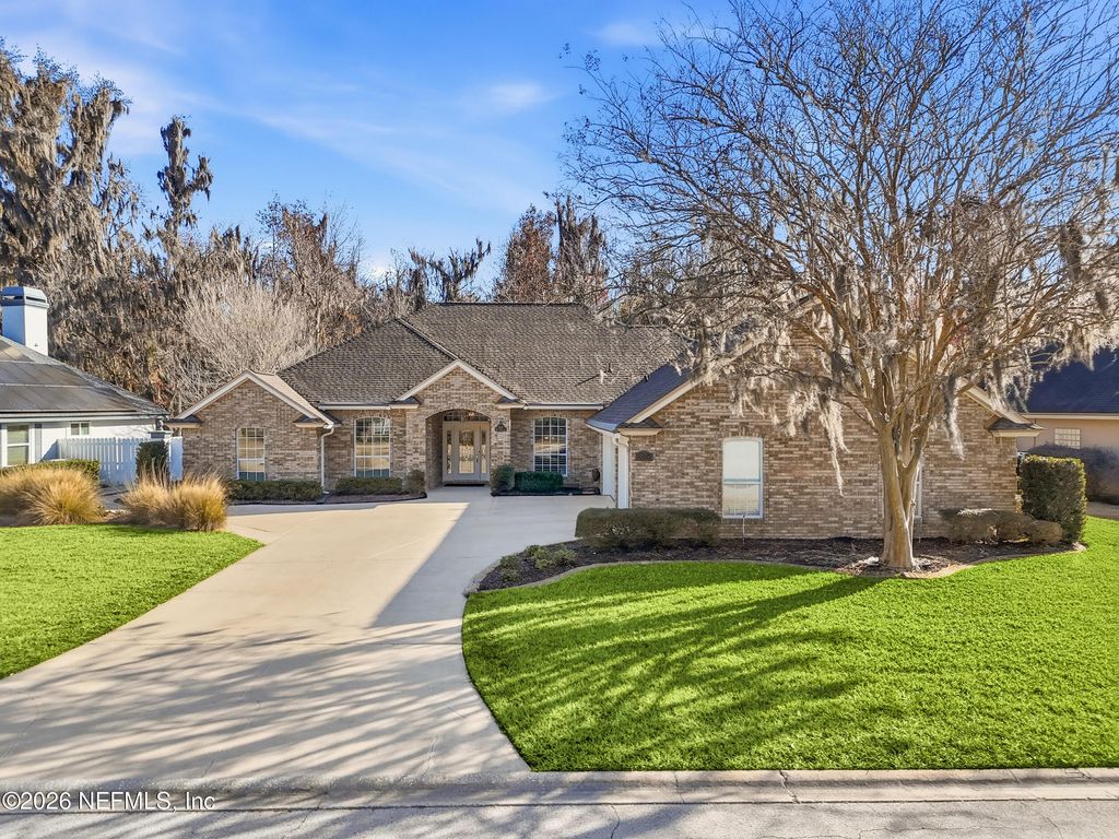 8619 PEBBLE CREEK Lane, Jacksonville, FL 32256