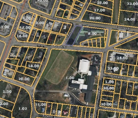 574 E Gaines St, Lawrenceburg, TN 38464