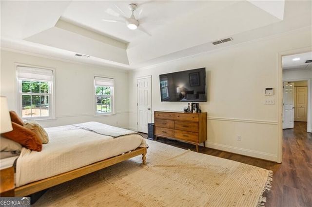3453 Drayton Drive NE, Roswell, GA 30075