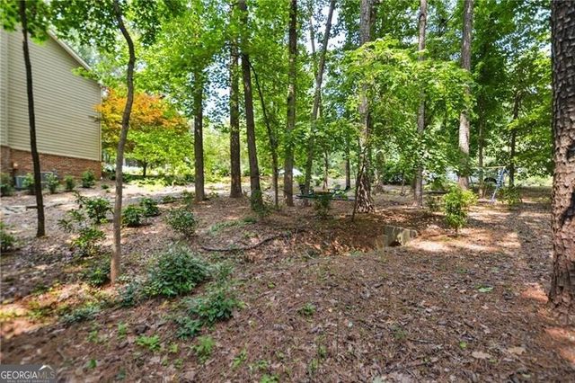 3453 Drayton Drive NE, Roswell, GA 30075