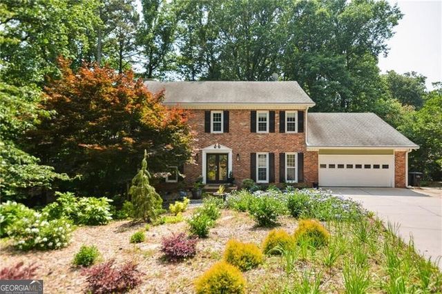 3453 Drayton Drive NE, Roswell, GA 30075
