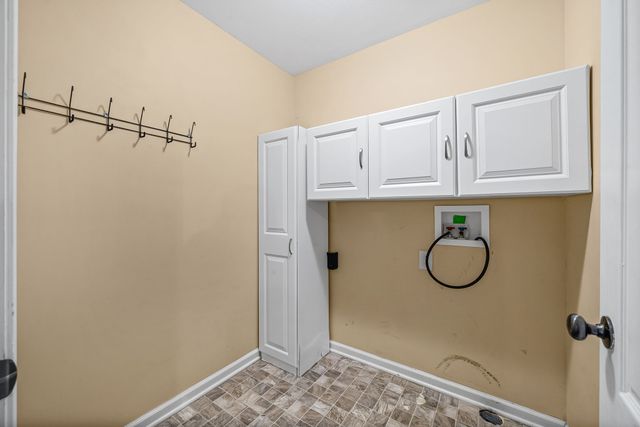 1077 Ishee Drive, Clarksville, TN 37042