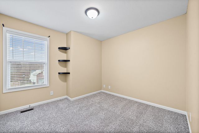 1077 Ishee Drive, Clarksville, TN 37042