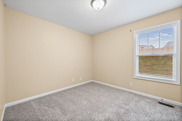 1077 Ishee Drive, Clarksville, TN 37042