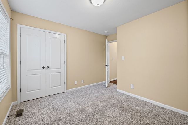 1077 Ishee Drive, Clarksville, TN 37042