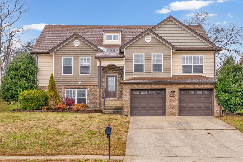 1077 Ishee Drive, Clarksville, TN 37042