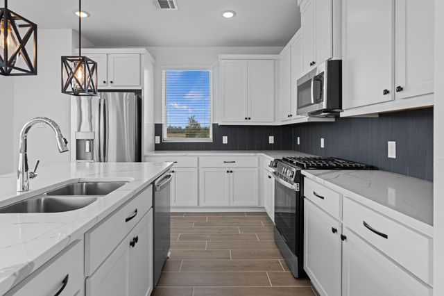 1312 Shaded Rock Drive, Missouri City, TX 77459