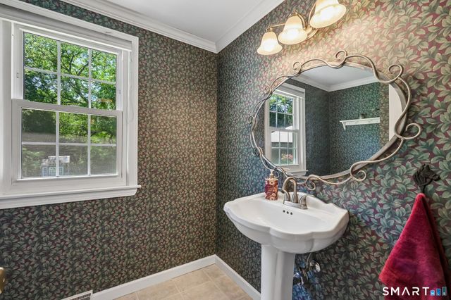 181 Farms Village Road, Simsbury, CT 06092