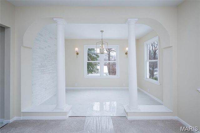 7824 Rosedale Drive, St Louis, MO 63121