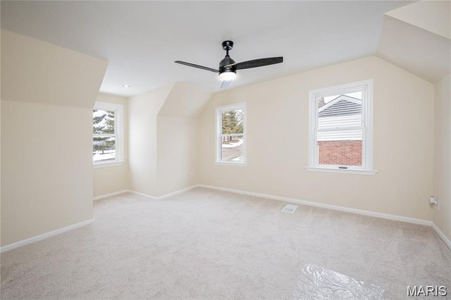 7824 Rosedale Drive, St Louis, MO 63121