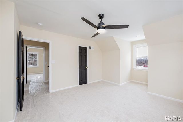 7824 Rosedale Drive, St Louis, MO 63121