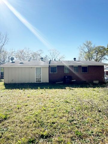 1618 Edgechester Avenue, Columbus, GA 31907