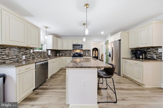 220 HARRIS AVE, Newfield, NJ 08344