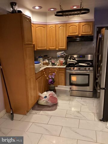 2465 N GARNET ST, Philadelphia, PA 19132