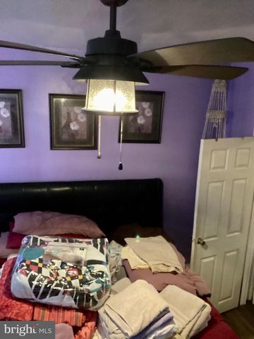 2465 N GARNET ST, Philadelphia, PA 19132