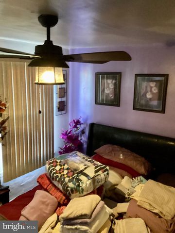 2465 N GARNET ST, Philadelphia, PA 19132