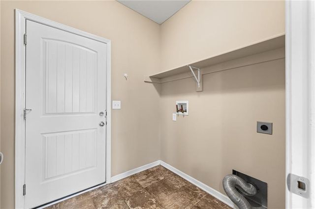 705 NW 111th Terrace, Kansas City, MO 64155