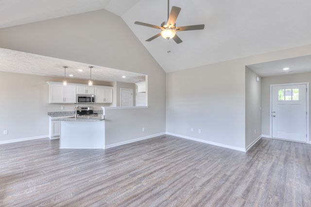 2828 Old Alto Hwy, Decherd, TN 37324