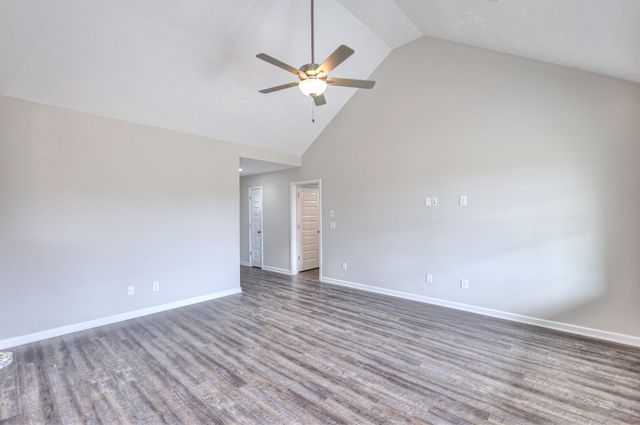 2828 Old Alto Hwy, Decherd, TN 37324