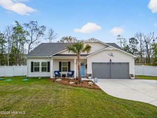 1644 Star Cross Drive SW, Shallotte, NC 28470