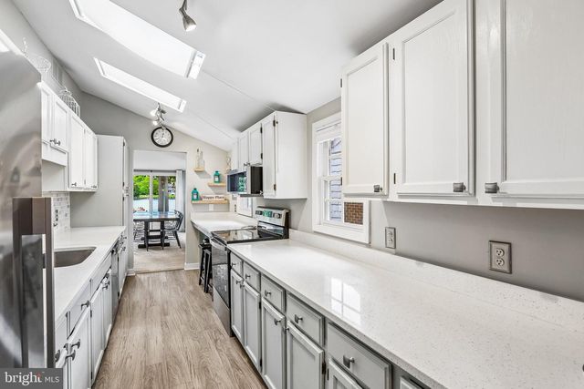 275 GIBSON RD, Pasadena, MD 21122