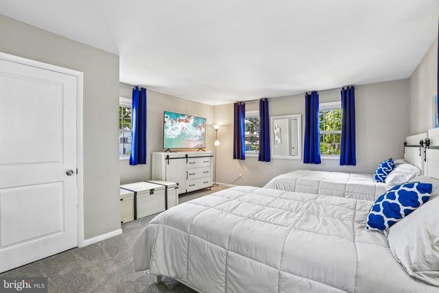 275 GIBSON RD, Pasadena, MD 21122