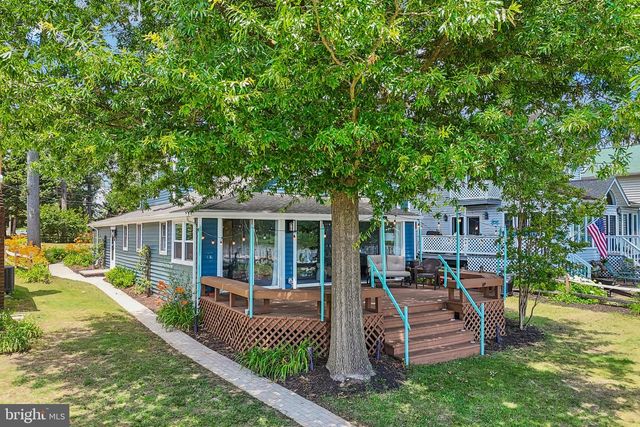 275 GIBSON RD, Pasadena, MD 21122