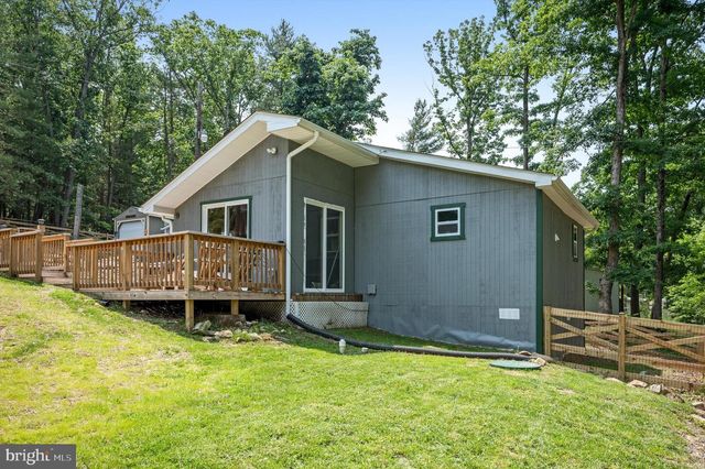 14 JOHNS RD, Augusta, WV 26704