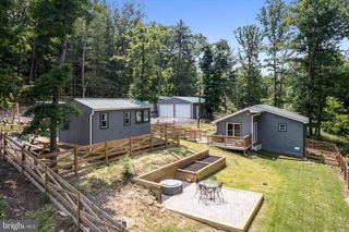 14 JOHNS RD, Augusta, WV 26704