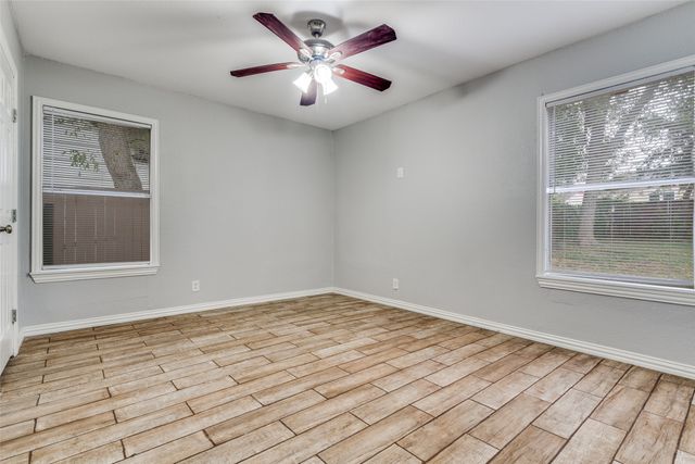 1239 Cedar Haven Avenue, Dallas, TX 75216