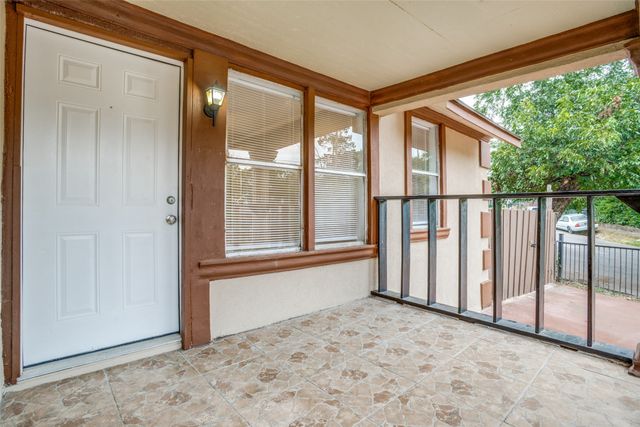 1239 Cedar Haven Avenue, Dallas, TX 75216