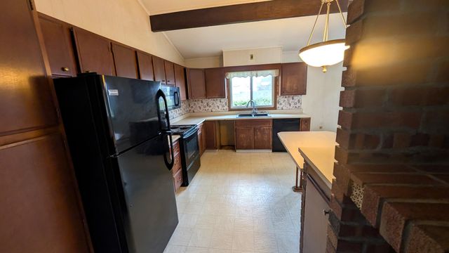 2 Stewart Street, Rouses Point, NY 12979