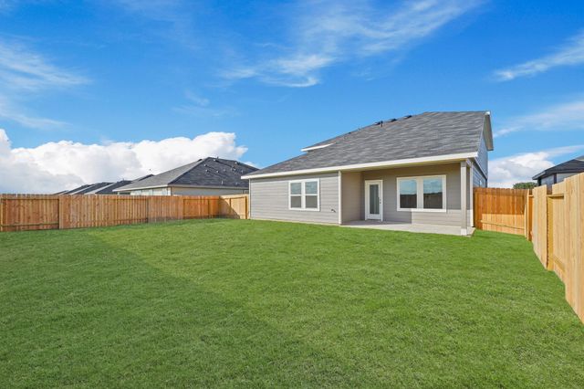 149 Wildflower Lane, Dayton, TX 77535