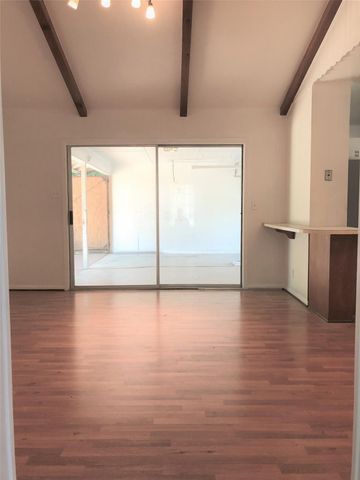 1405 Kamar DR, Austin, TX 78757