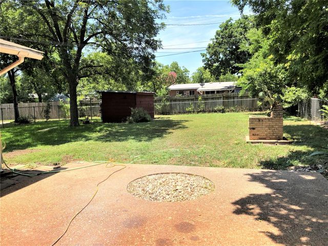 1405 Kamar DR, Austin, TX 78757