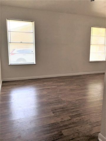 1405 Kamar DR, Austin, TX 78757