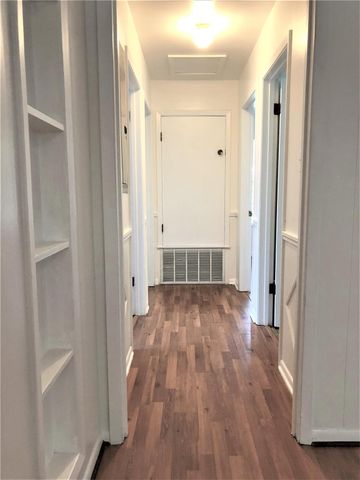 1405 Kamar DR, Austin, TX 78757