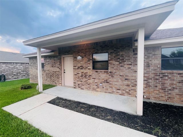 13340 Miller Lane, Willis, TX 77318
