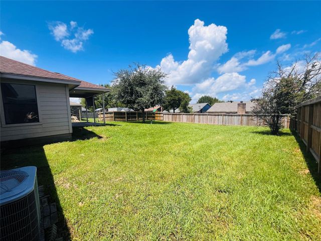 13340 Miller Lane, Willis, TX 77318