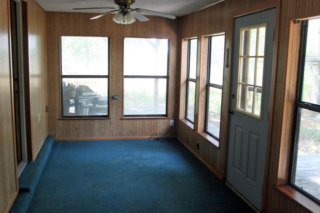 1141 Fm 3158, Dale, TX 78616