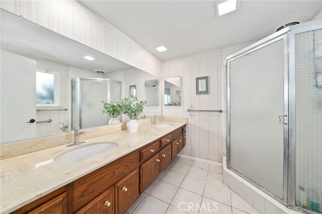 1906 Suva, Costa Mesa, CA 92626